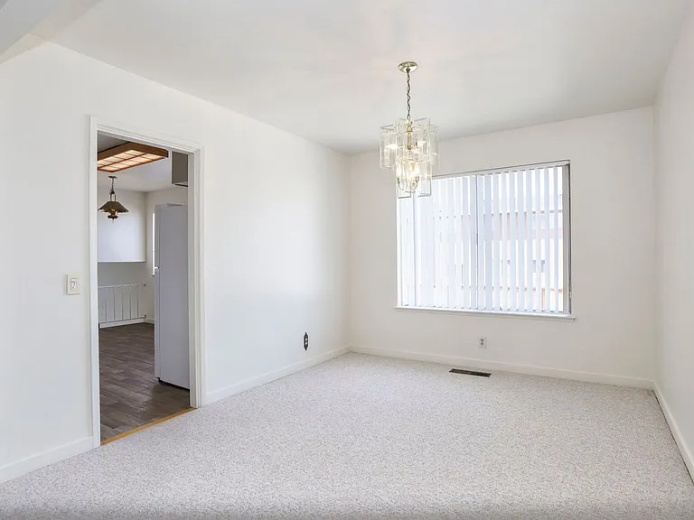 330 Sea Horse Ct — Photo 6