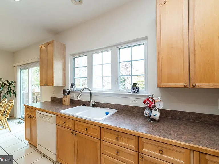 2944 Edgelea Rd — Photo 20