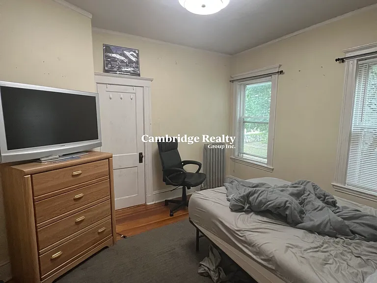 270 Harvard St #1T — Photo 9