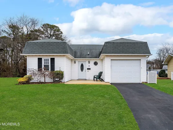 8 Hardy Court, Brick, NJ 08724