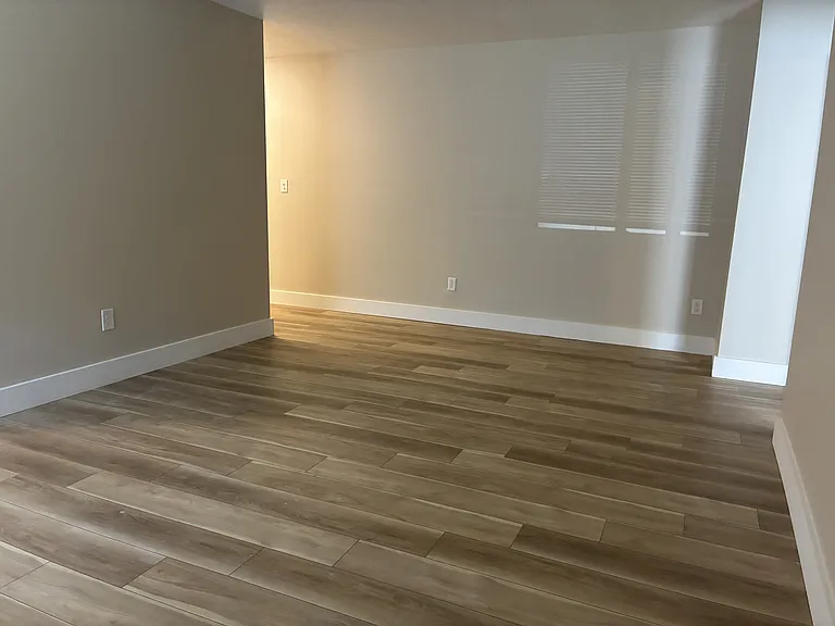 Cedarwood Estates Apartments — Photo 31