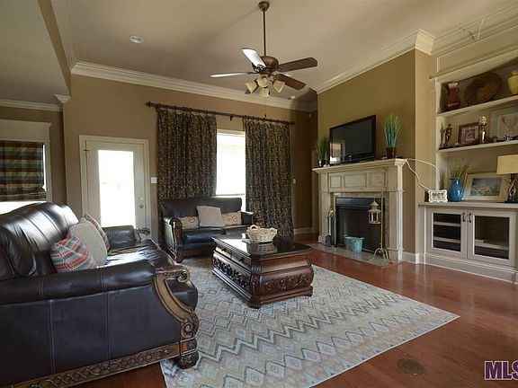 5th image of 13265 Hollydale Dr
