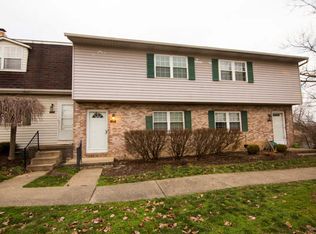 1321 S Sandelwood Oval, Kent, OH