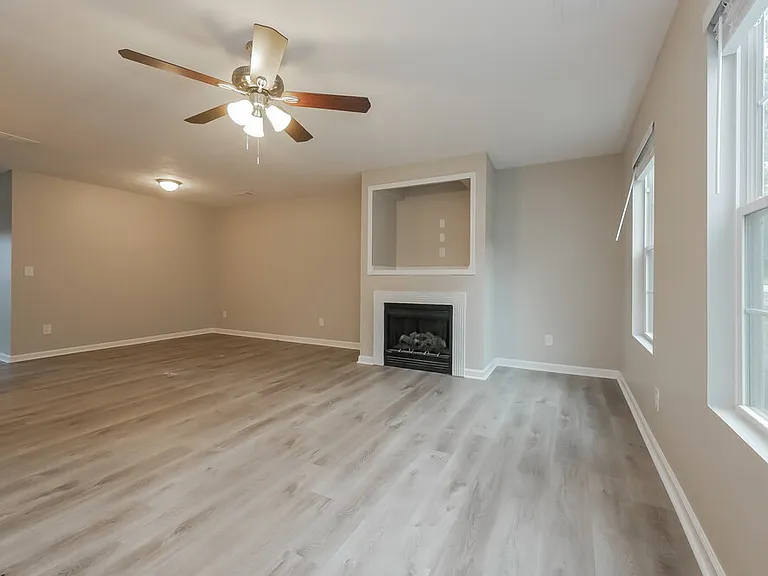 5121 Lynxs Cir SW — Photo 4