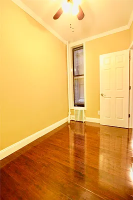 Rented by R New York | media 50