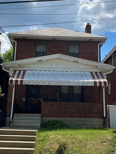 1809 Fallowfield Ave photo 1