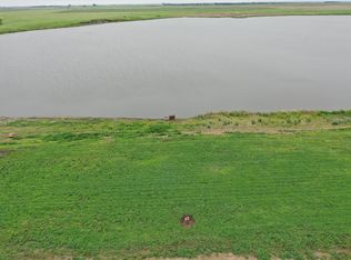 13171 N Sunrise Dr, Ipswich, SD 57451