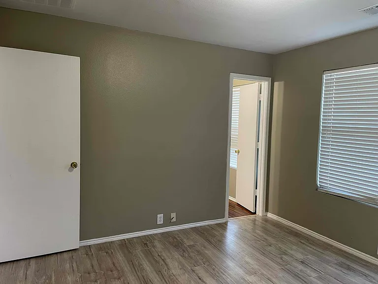 817 Greene Way — Photo 13