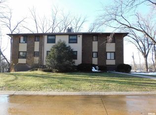 22 Cherry Hill Ct, Hampton, IL 61256