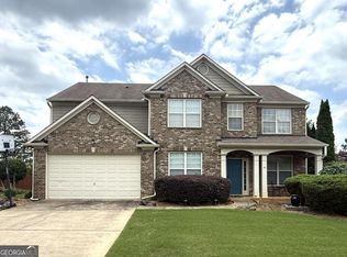 6640 Grand Magnolia Dr, Sugar Hill, GA 30518