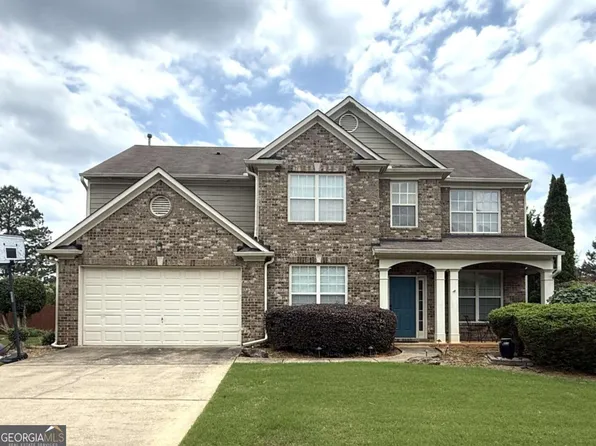 6640 Grand Magnolia Dr, Sugar Hill, GA 30518
