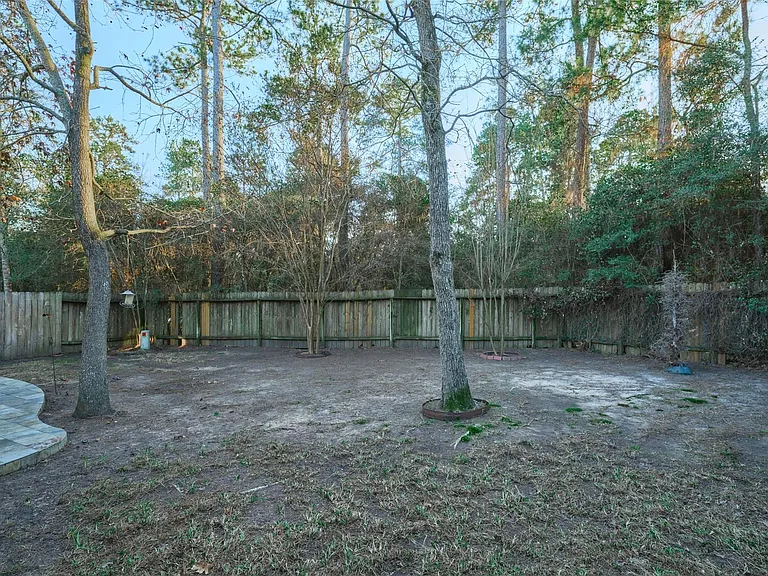 87 Benedict Canyon Loop — Photo 44