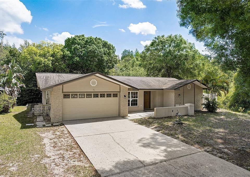 1st image of 1393 Crescent Ct