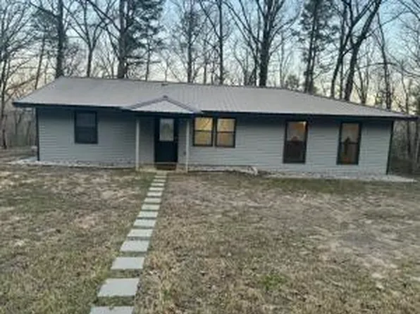 (undisclosed Address), London, AR 72847