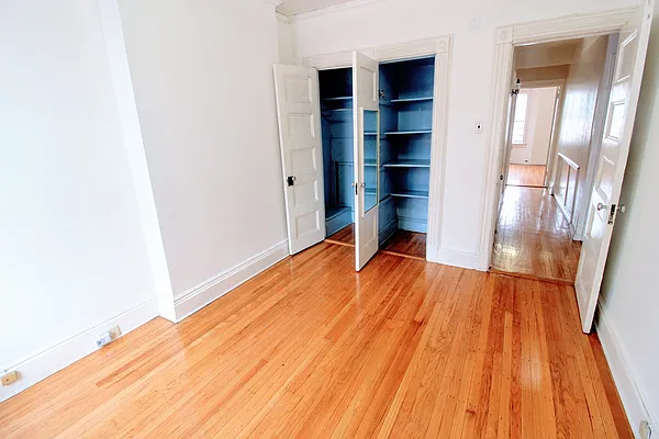 Rented by Compass | media 16