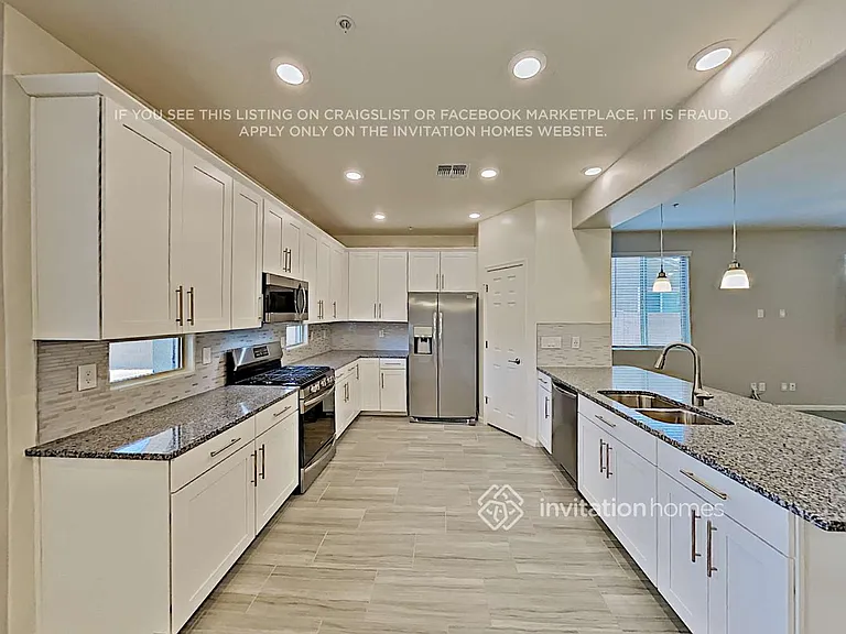 21275 W Yale St — Photo 5