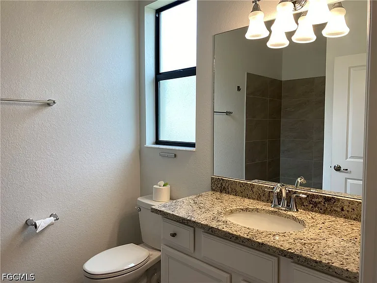 14662 Cantabria Dr — Photo 41