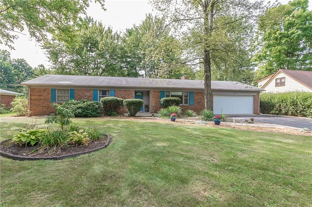 4059 Westover Dr photo 1