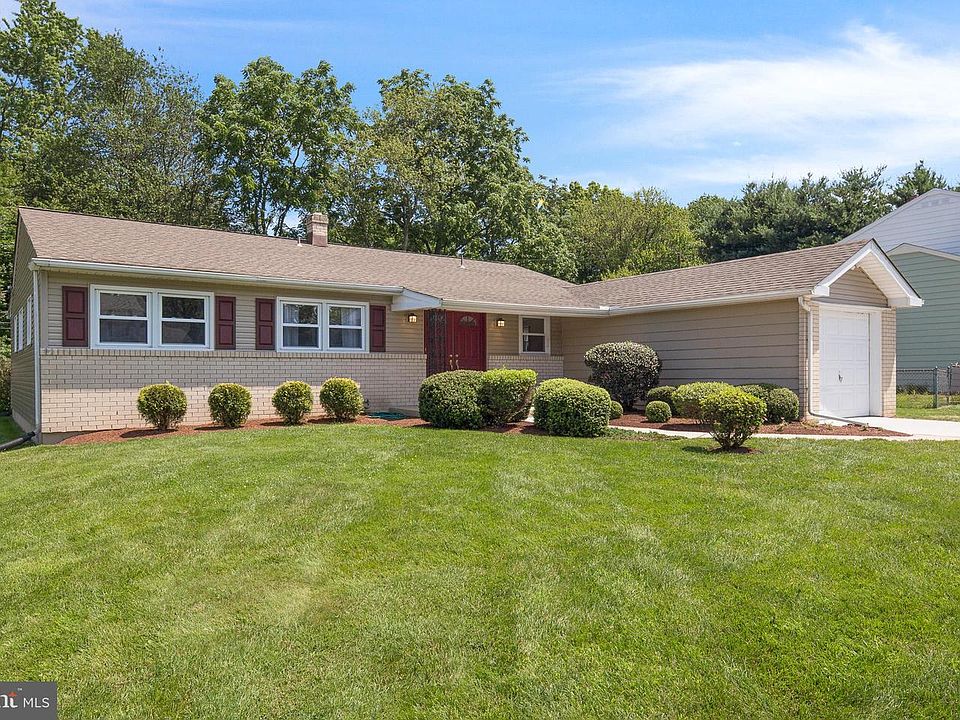 1st image of 2208 Kingsridge Dr