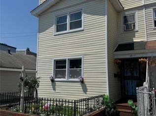 19711 91st Rd, Hollis, NY 11423