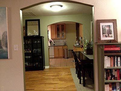 Dining room (older view)
