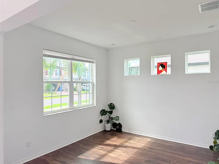 11131 Sundrift Dr — Photo 10