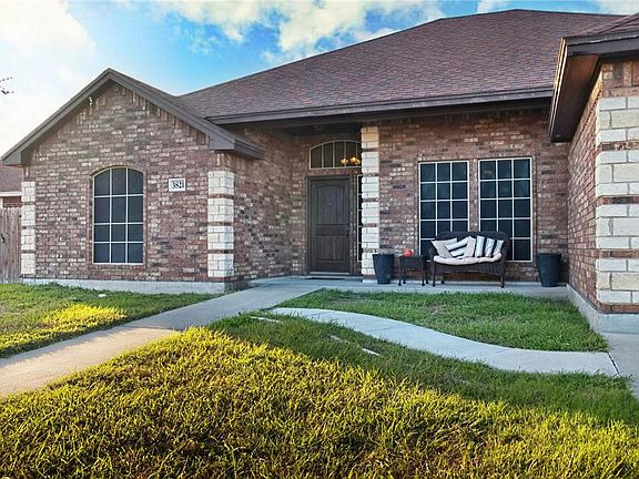 3rd image of 3821 Boomerang Dr
