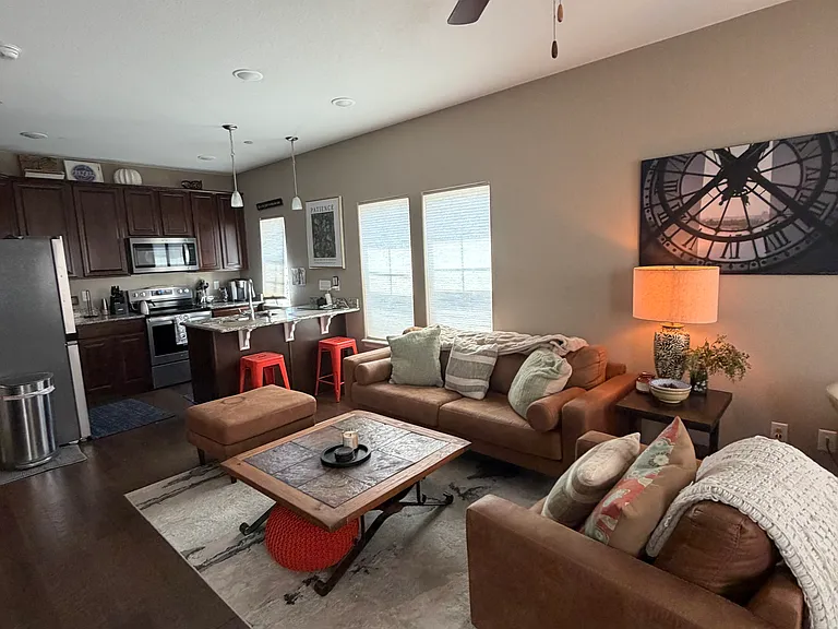 2445 Ridge Top Dr #7 — Photo 6