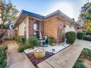 2604 Zodiac Dr, Garland, TX 75044
