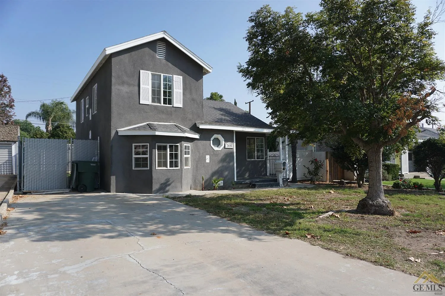 2408 Olympic Dr photo 1
