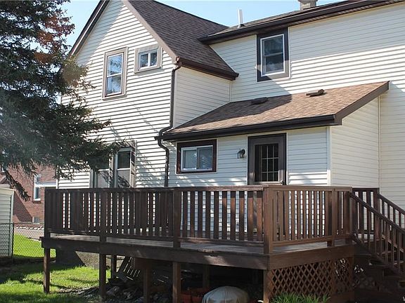 3rd image of 218 S Ogden St