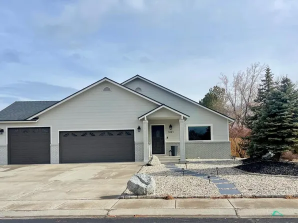 1321 Bridle Way, Minden, NV 89423