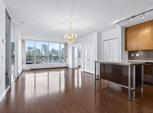 1833 Crowe St #502, Vancouver, BC V5Y 0A2