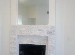 870 N Sloan Ln APT 201, Sunrise Manor, NV 89110