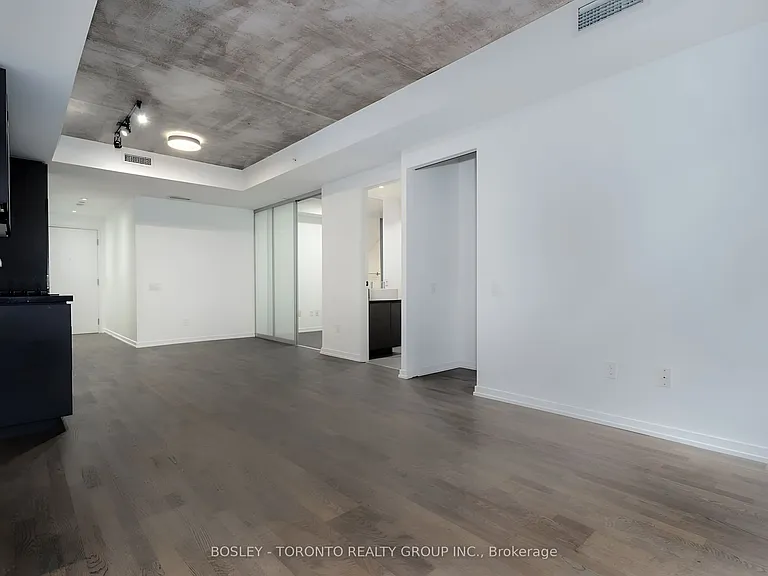 60 Colborne St #214 — Photo 14