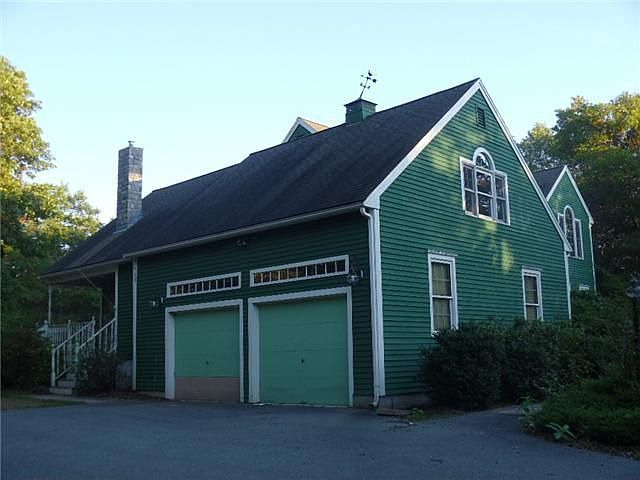 2nd image of 68 Jordan Dr