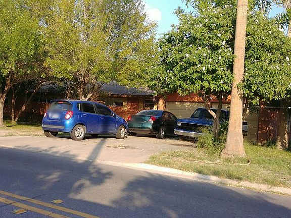 4th image of 2908 N 12th St