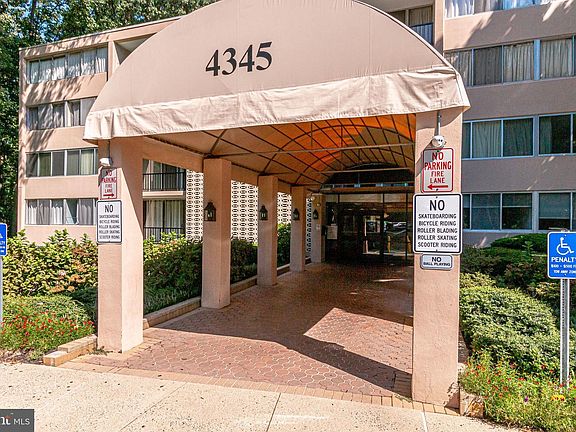 3rd image of 4345 Ivymount Ct APT 8
