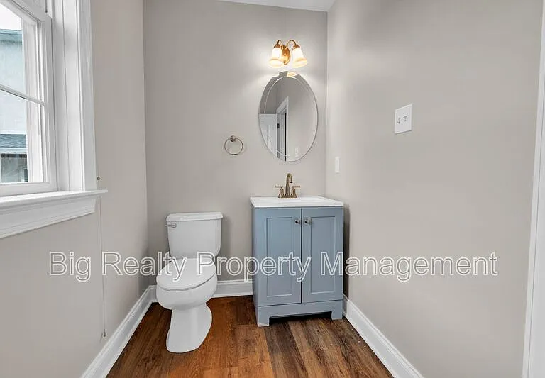 364 Prospect St — Photo 26