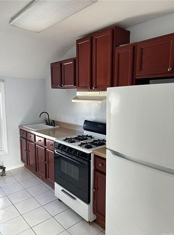 1st image of 188-31 Jordan Ave Unit 2