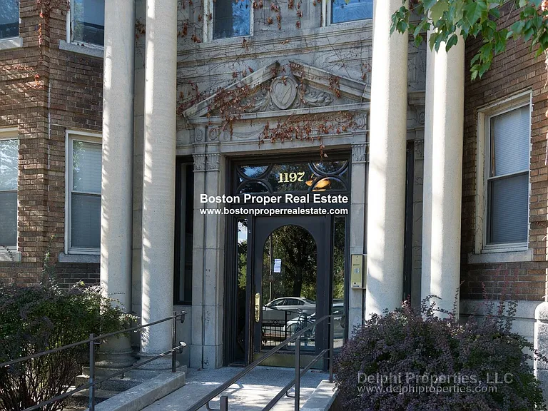 1197 Boylston St #2 — Photo 2