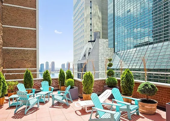 Sold by Brown Harris Stevens | media 15