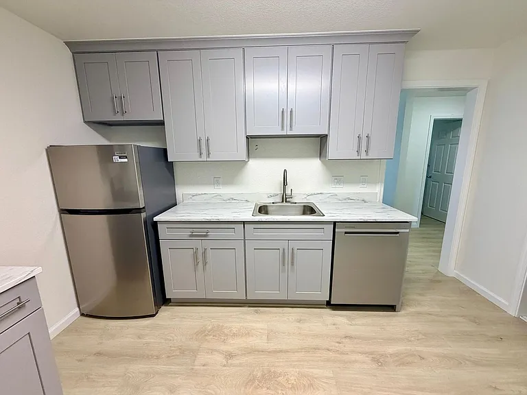 1132 Parker Street — Photo 7