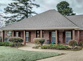 412 Apple Blossom Cv, Brandon, MS 39047