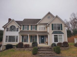 5 Twin Ridge Rd, New Milford, CT 06776