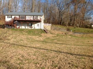 5166 Rock Creek Rd, Tullahoma, TN 37388