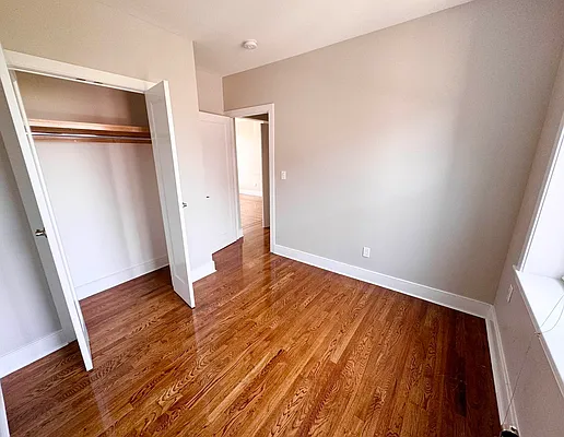 Rented by Amorelli Realty | media 6