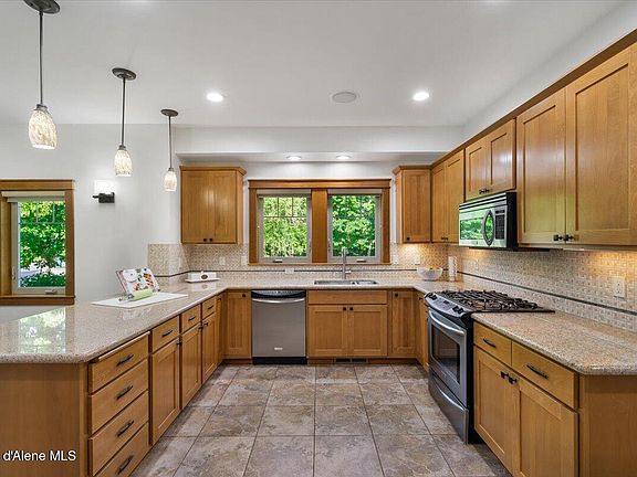 4th image of 4157 W Shoreview Ln
