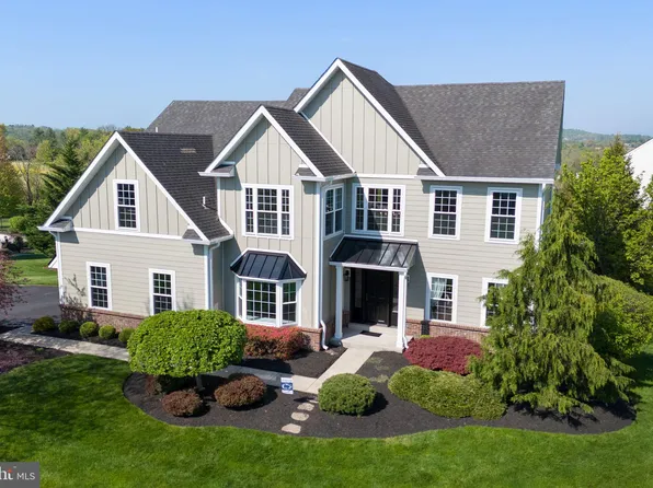 570 Shakespeare Dr, Harleysville, PA 19438