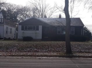 2421 W Bolivar Ave, Milwaukee, WI 53221
